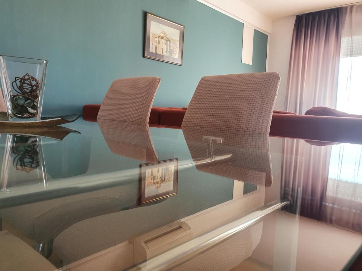 Cozy Two-Bedroom Apartment Zadar Exteriör bild