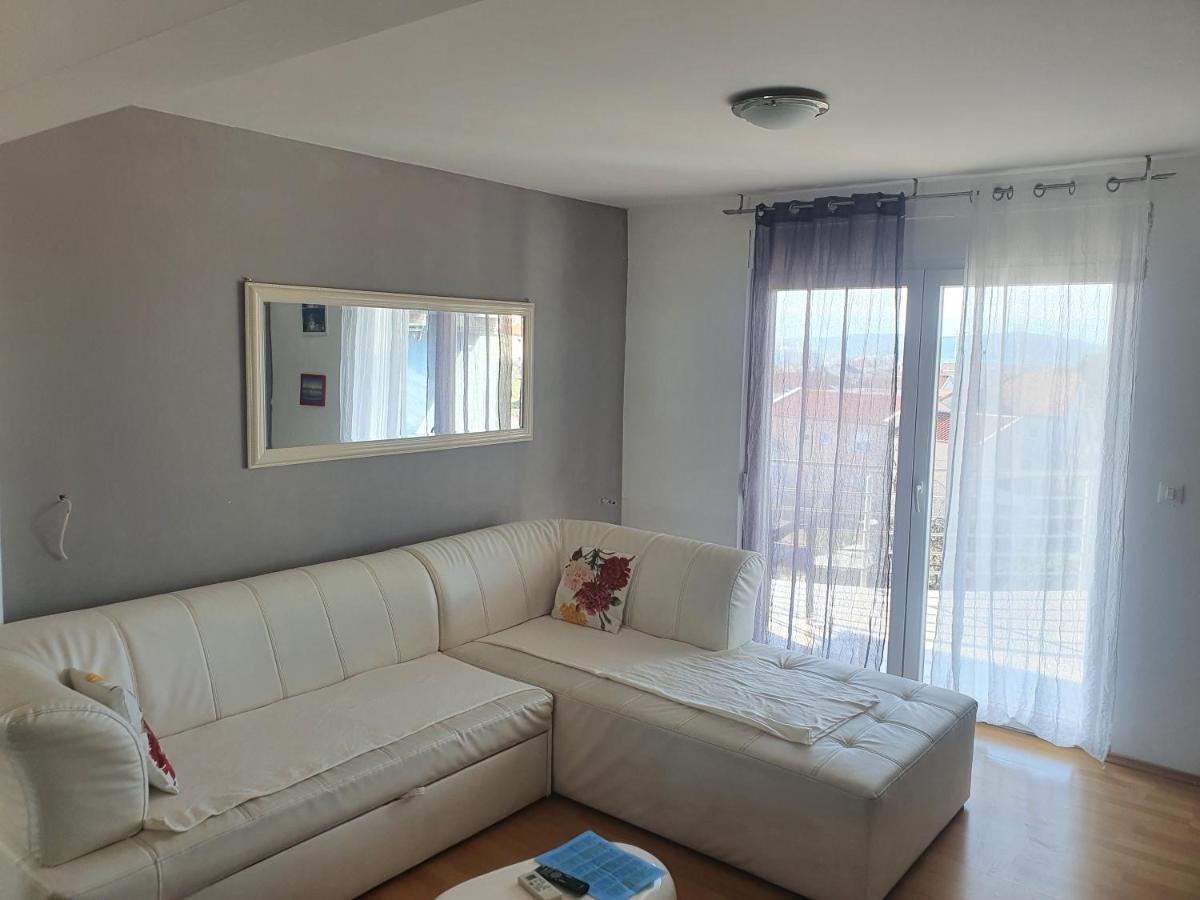 Cozy Two-Bedroom Apartment Zadar Exteriör bild