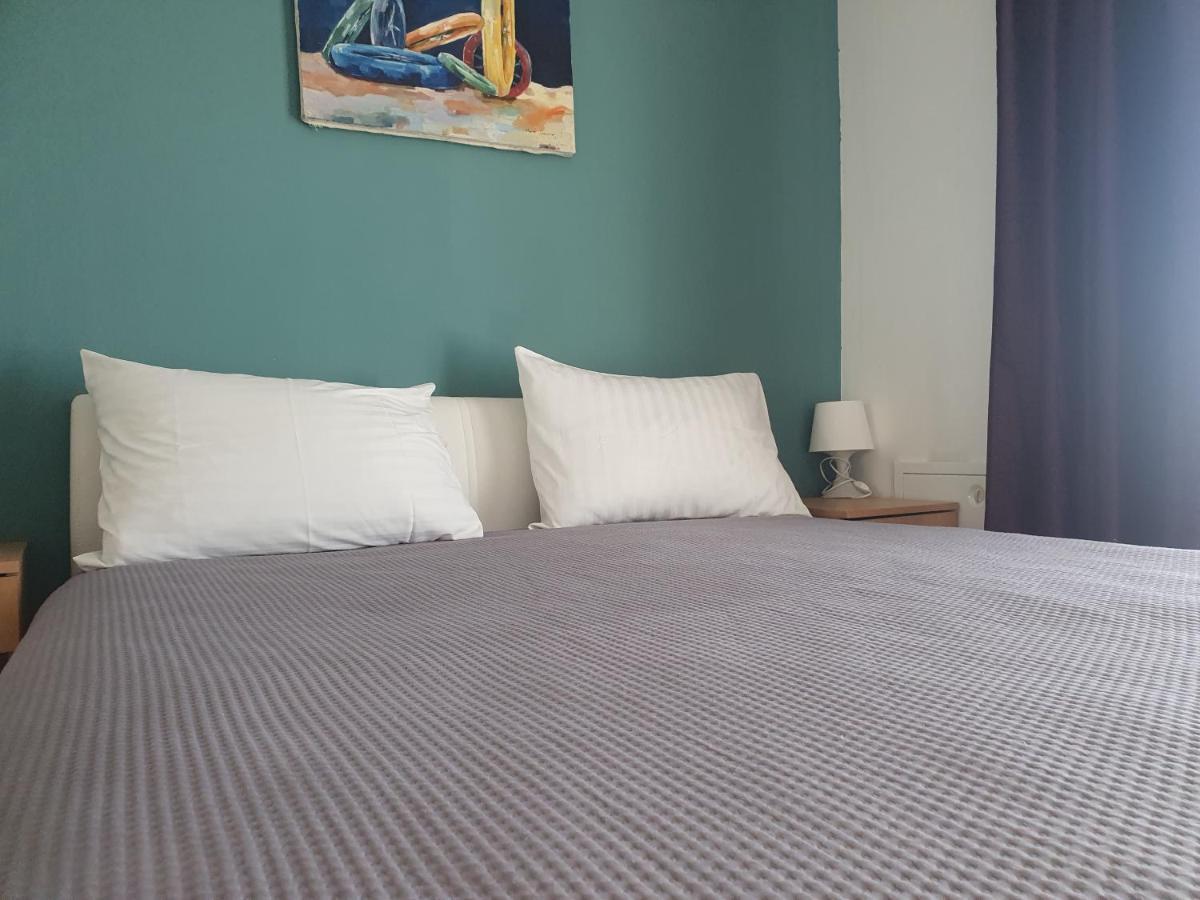 Cozy Two-Bedroom Apartment Zadar Exteriör bild